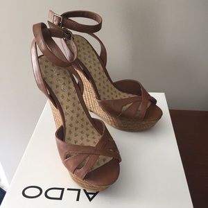 Wedge sandals
